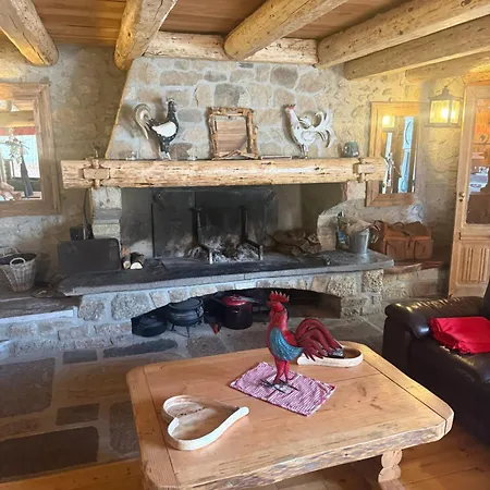 Maison De Charme à 3 Hébergement de vacances La Salvetat-sur-Agout