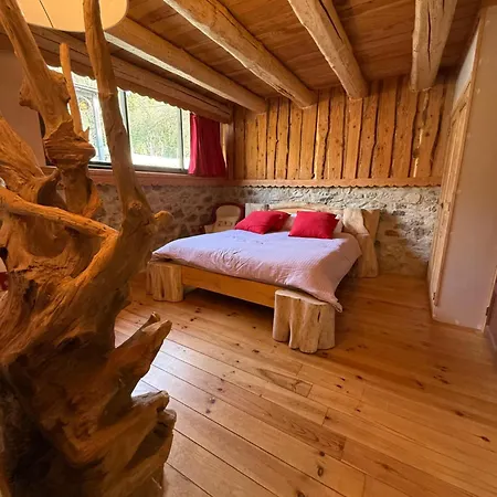 Maison De Charme à 3 * La Salvetat-sur-Agout
