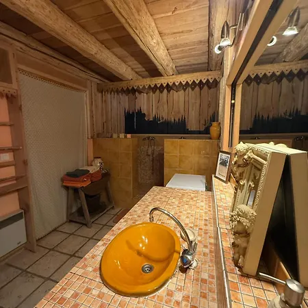 Maison De Charme à 3 *