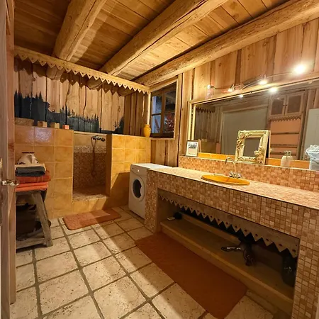 Maison De Charme à 3 * La Salvetat-sur-Agout