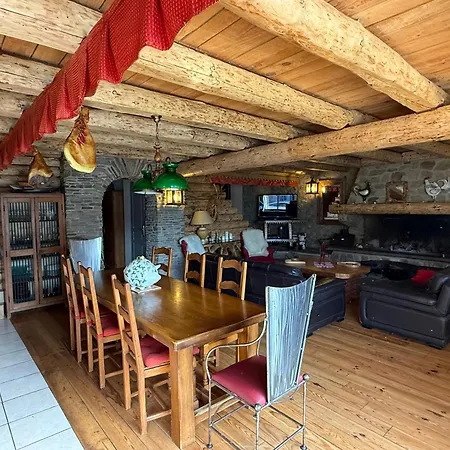 Hébergement de vacances Maison De Charme à 3