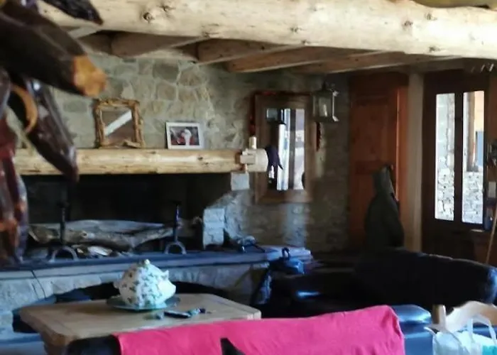 Дом отдыха Maison De Charme A 3 La Salvetat-sur-Agout