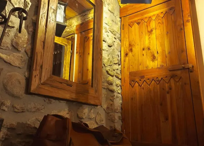 Дом отдыха Maison De Charme A 3 La Salvetat-sur-Agout