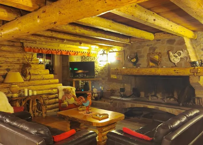 Дом отдыха Maison De Charme A 3 La Salvetat-sur-Agout