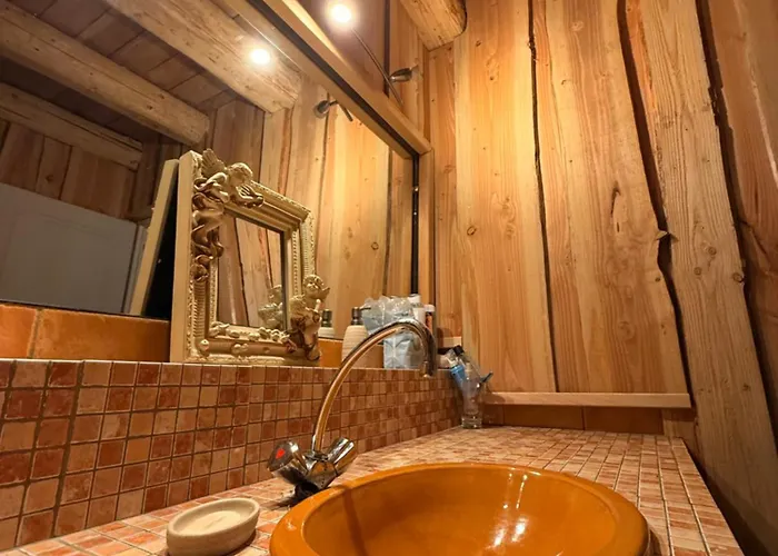 Semesterbostad Maison De Charme A 3 *