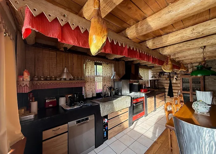 Semesterbostad Maison De Charme A 3 La Salvetat-sur-Agout