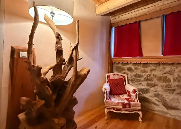 Semesterbostad Maison De Charme A 3 La Salvetat-sur-Agout